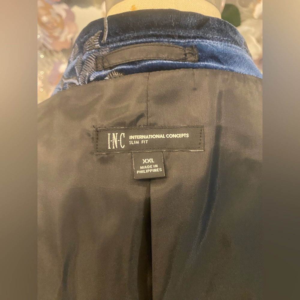 Inc International Concept Men’s New Velvet Jacket Blue - Picture 13 of 13